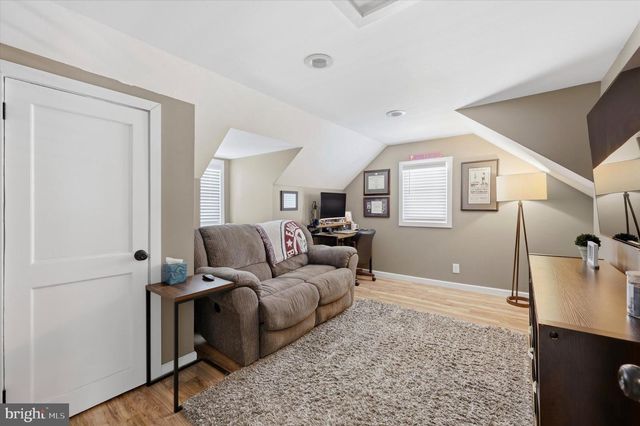 100 5TH ST, Brooklawn, NJ 08030