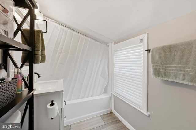 100 5TH ST, Brooklawn, NJ 08030