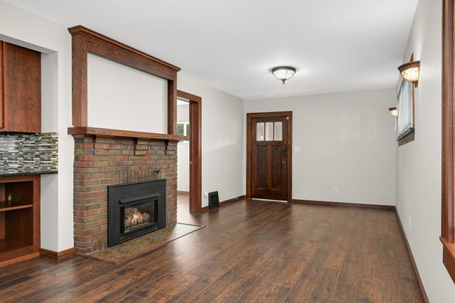 4842 34th Avenue S, Minneapolis, MN 55417