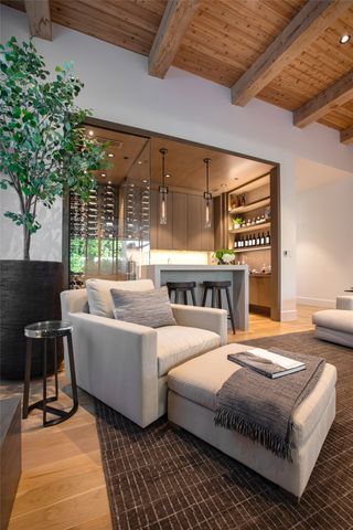 9118 Bluff Hollow Court, Dallas, TX 75220