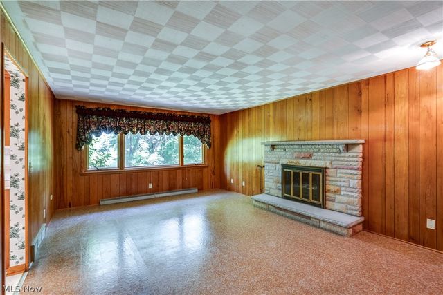 5666 Butterbridge Road NW, Canal Fulton, OH 44614