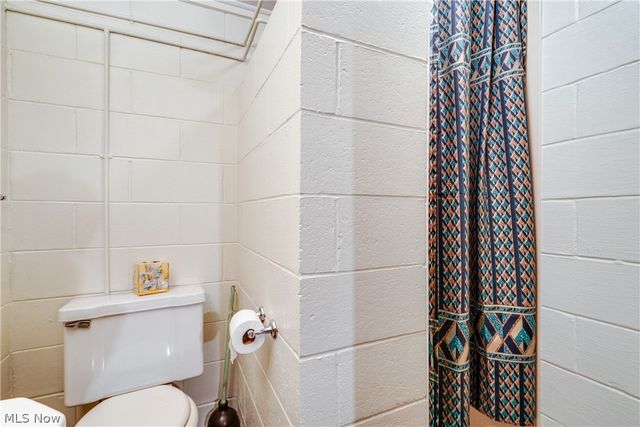 5666 Butterbridge Road NW, Canal Fulton, OH 44614