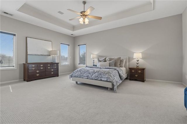 20219 W 93rd Street, Lenexa, KS 66220