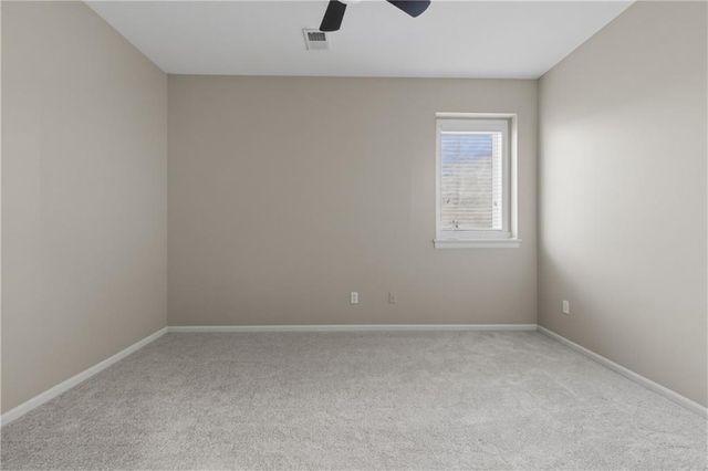 20219 W 93rd Street, Lenexa, KS 66220