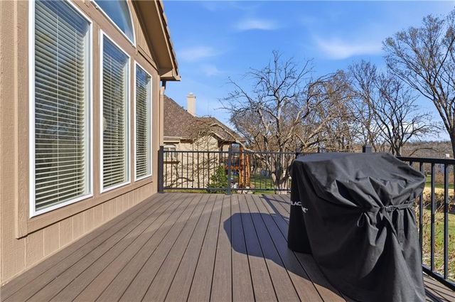 20219 W 93rd Street, Lenexa, KS 66220