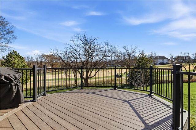 20219 W 93rd Street, Lenexa, KS 66220