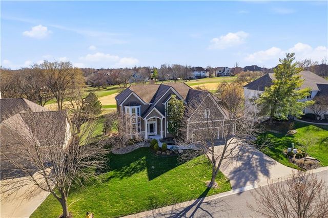 20219 W 93rd Street, Lenexa, KS 66220