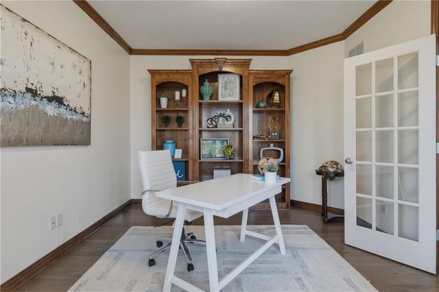 20219 W 93rd Street, Lenexa, KS 66220