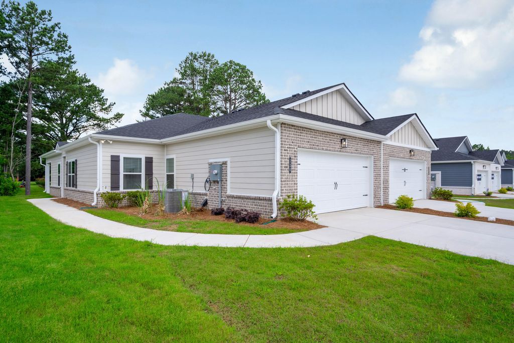 130 Arlington Drive, Chickamauga, GA 30707