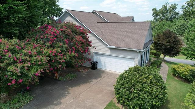 9235 Waterside Drive, Ball Ground, GA 30107