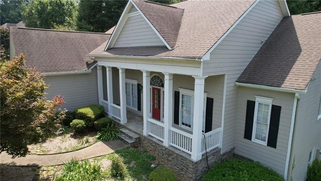 9235 Waterside Drive, Ball Ground, GA 30107