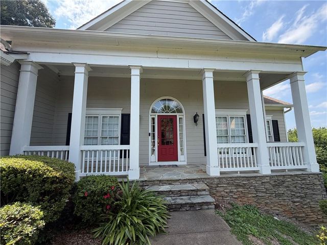 9235 Waterside Drive, Ball Ground, GA 30107