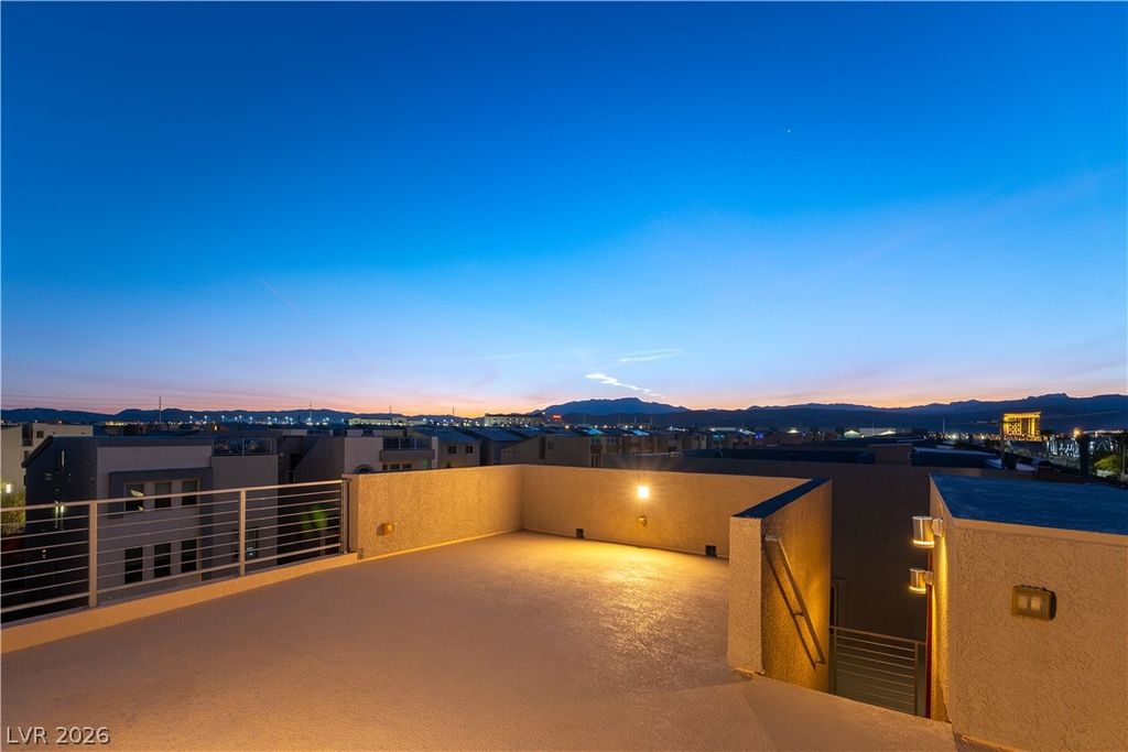 8012 Carpenter Creek Avenue, Las Vegas, NV 89113 — photo 5