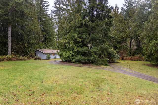 4692 NE Lincoln Road, Poulsbo, WA 98370