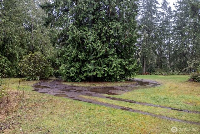 4692 NE Lincoln Road, Poulsbo, WA 98370