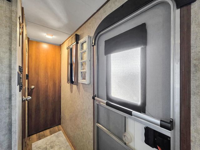 1049 N Sage Road, Crystal Beach, TX 77650