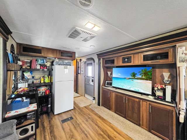 1049 N Sage Road, Crystal Beach, TX 77650