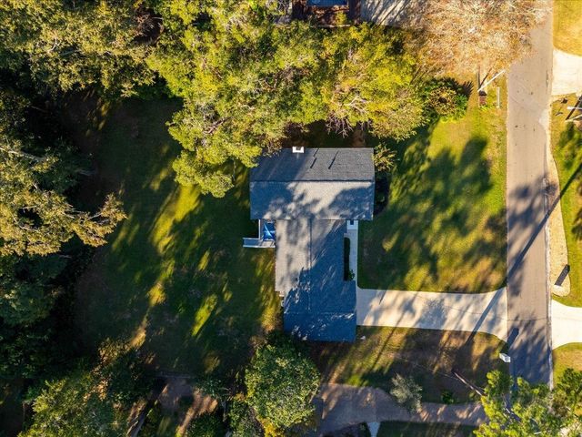 1001 Lothian Drive, Tallahassee, FL 32312