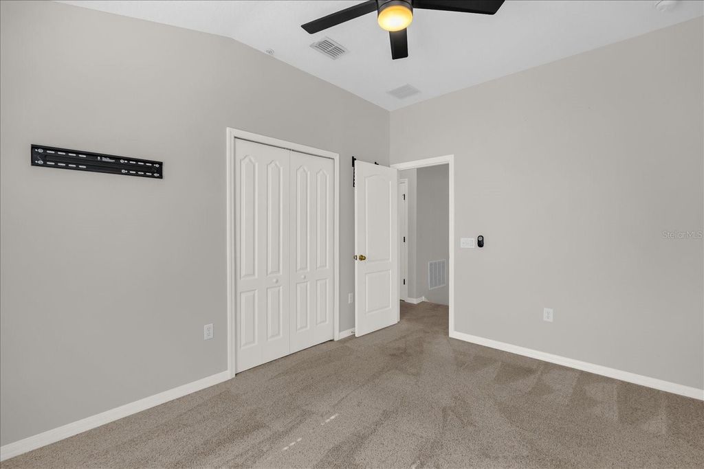 Image 13 of property listing at 7123 RED LANTERN DRIVE, Harmony, FL 34773