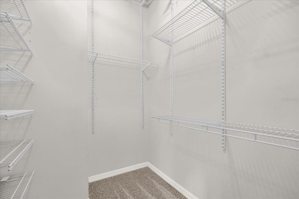 Image 22 of property listing at 7123 RED LANTERN DRIVE, Harmony, FL 34773