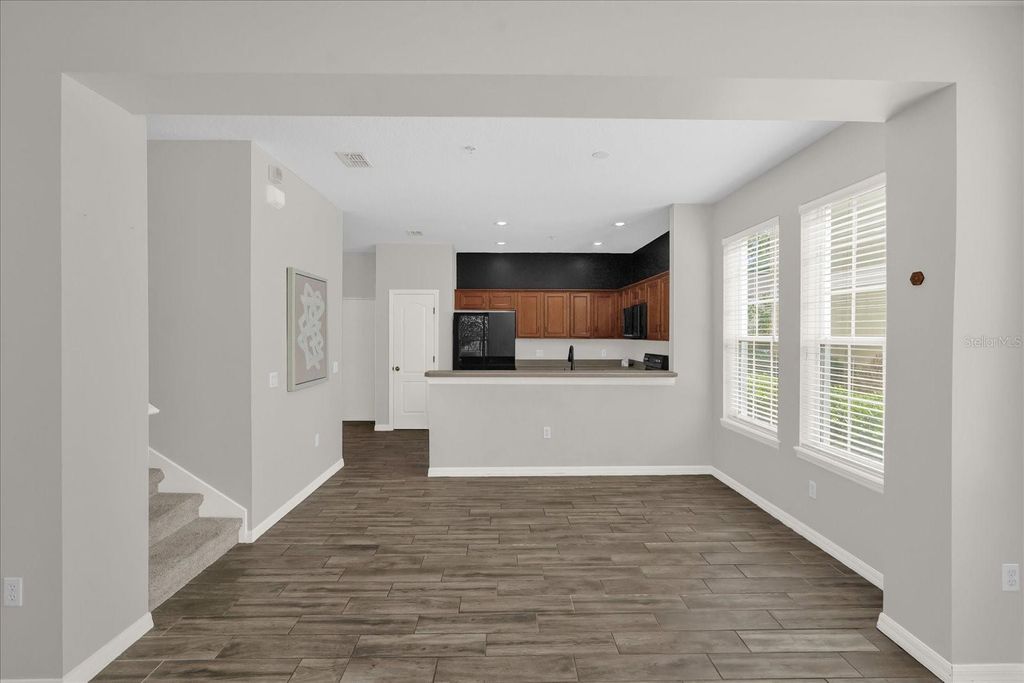 Image 9 of property listing at 7123 RED LANTERN DRIVE, Harmony, FL 34773