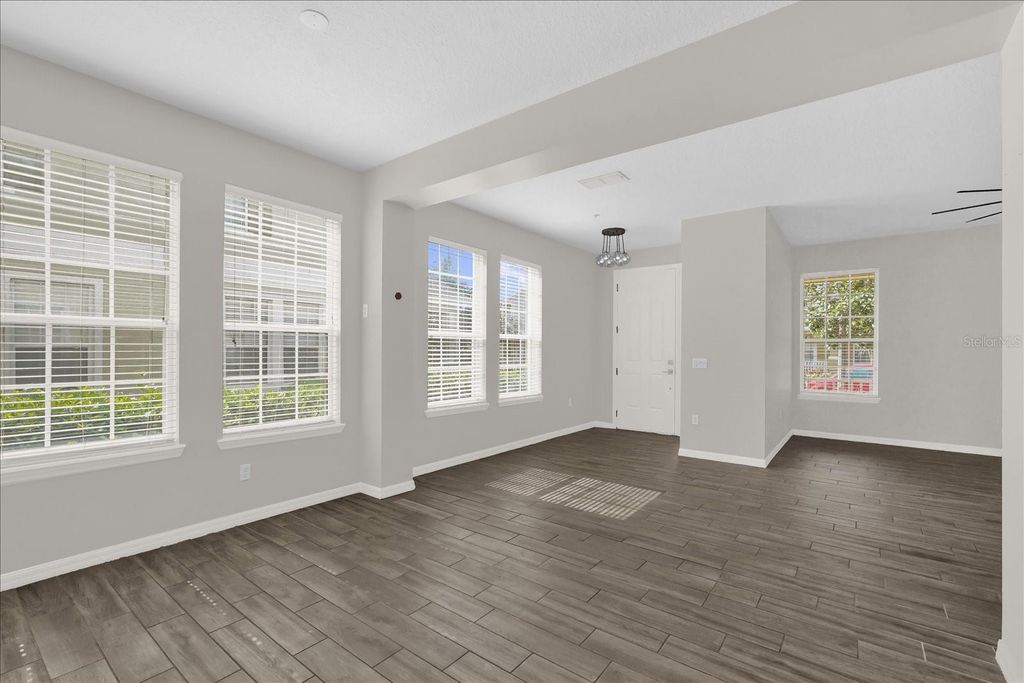 Image 10 of property listing at 7123 RED LANTERN DRIVE, Harmony, FL 34773