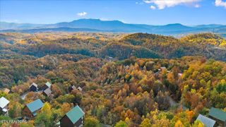 106-107 Angela Starr Drive, Sevierville, TN 37876