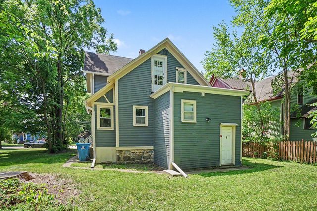 710 Wheaton Avenue, Kalamazoo City, MI 49008
