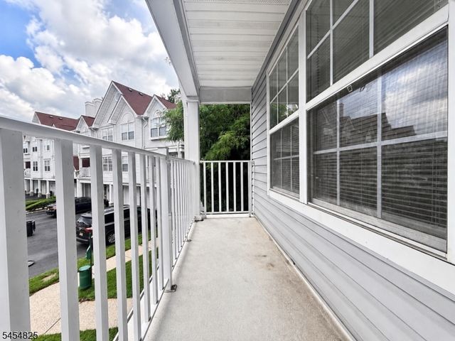 151 Prestwick Way, Edison Twp., NJ 08820