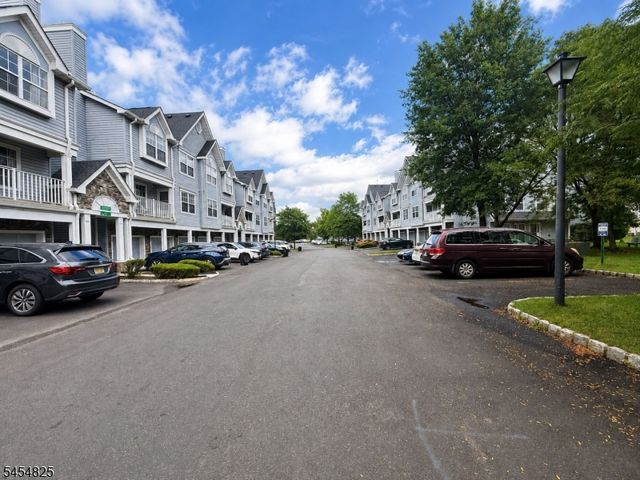 151 Prestwick Way, Edison Twp., NJ 08820