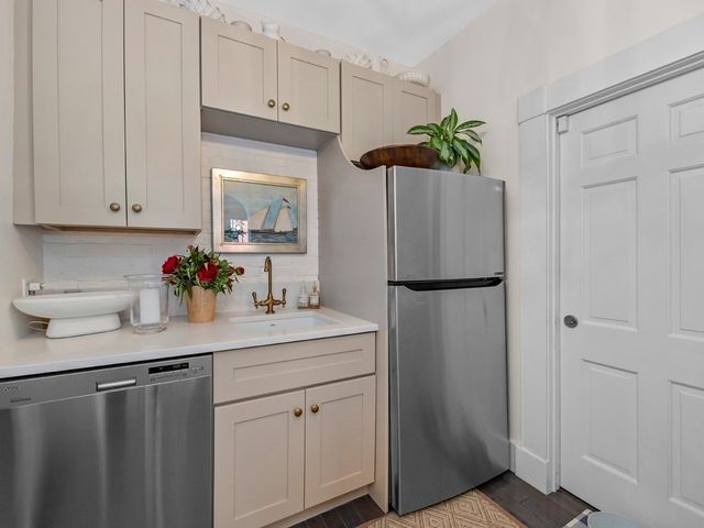 1 Church Court 1, Boston, MA 02129