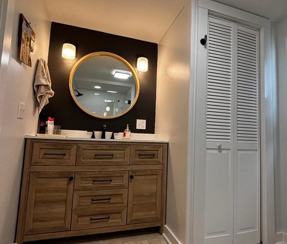 6484 Sawyer Road, Sawyer, MI 49125