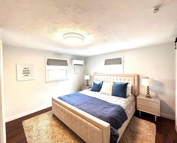 6484 Sawyer Road, Sawyer, MI 49125