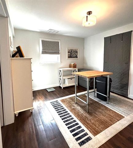 6484 Sawyer Road, Sawyer, MI 49125