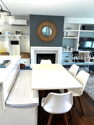 6484 Sawyer Road, Sawyer, MI 49125