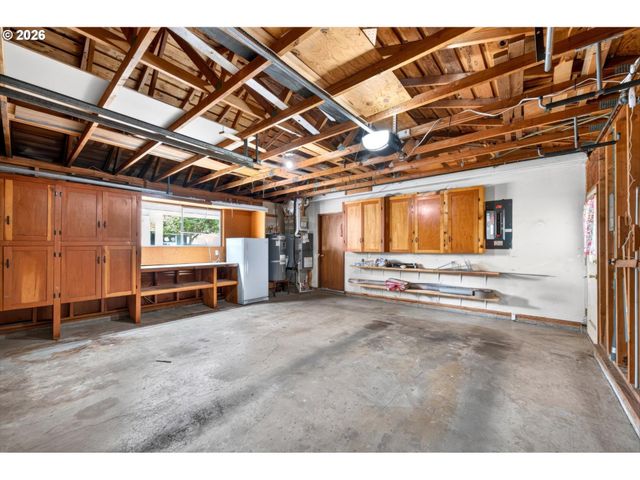 16760 Sw 124TH Ave, King City, OR 97224