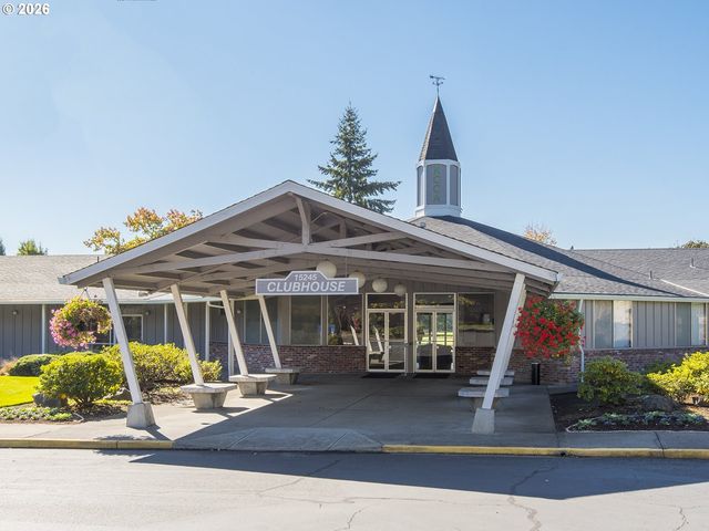16760 Sw 124TH Ave, King City, OR 97224
