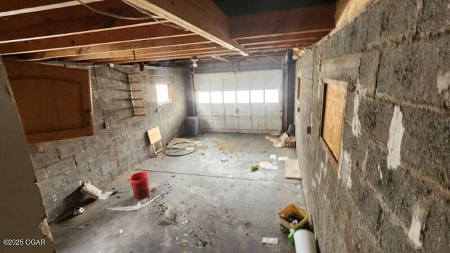 111 W Walnut Street, Columbus, KS 66725