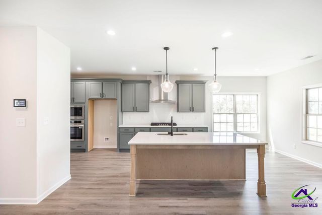 306 Waldrop Loop # 221, Bonaire, GA 31005