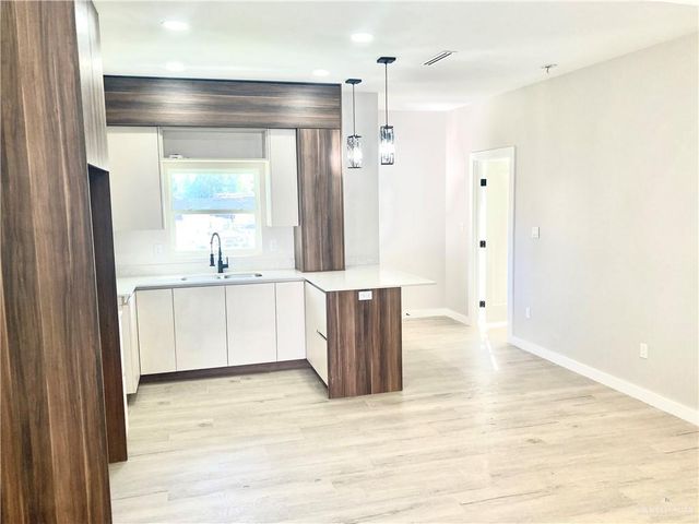 2218 Corales Street, Mission, TX 78573
