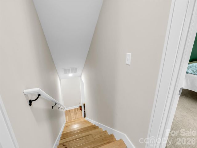 221 Millbrae Loop, Hendersonville, NC 28791