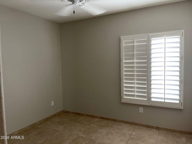 7514 E EARLL Drive 39, Scottsdale, AZ 85251