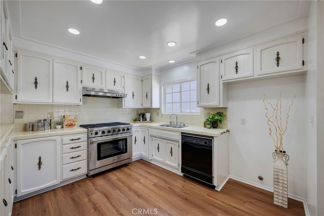 2803 East Jackson Avenue, Orange, CA 92867