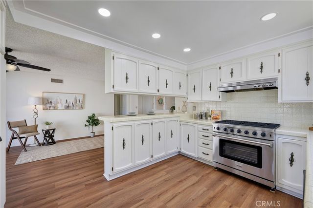 2803 East Jackson Avenue, Orange, CA 92867