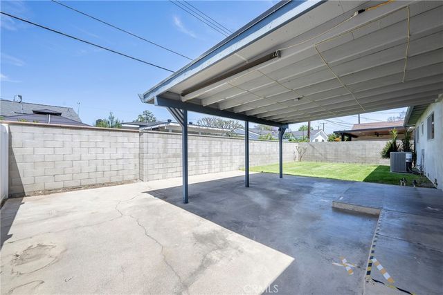 2803 East Jackson Avenue, Orange, CA 92867