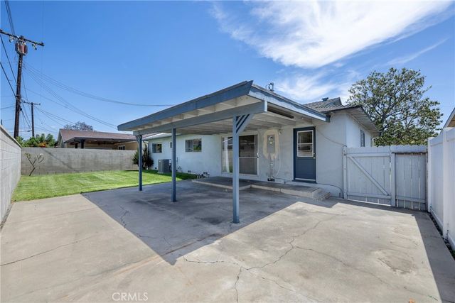 2803 East Jackson Avenue, Orange, CA 92867