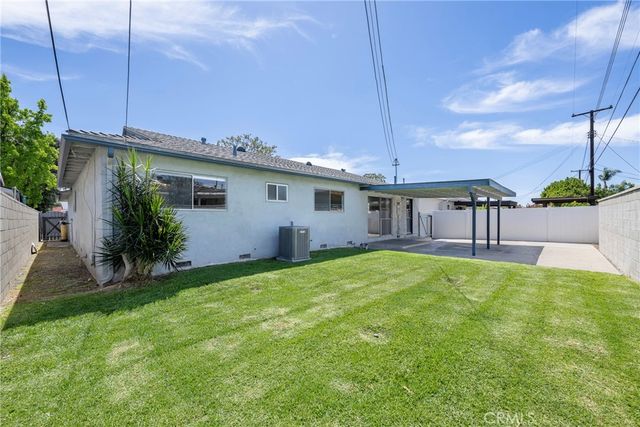 2803 East Jackson Avenue, Orange, CA 92867