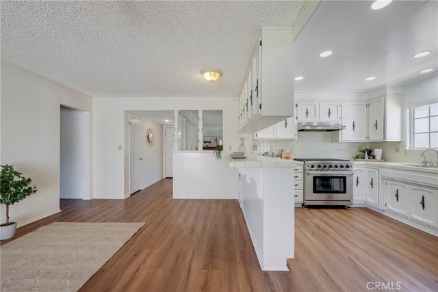 2803 East Jackson Avenue, Orange, CA 92867
