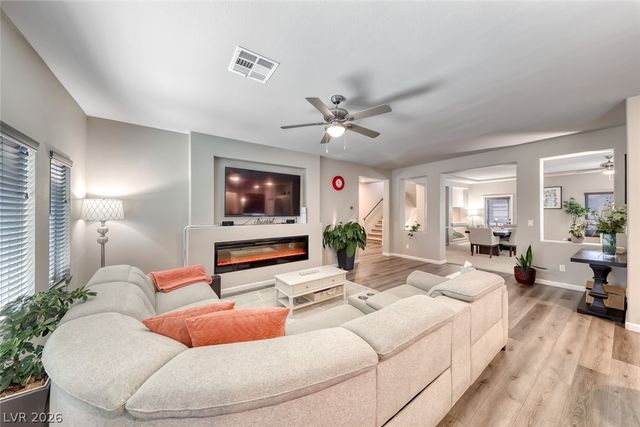 11210 Formosa Springs Court, Las Vegas, NV 89183