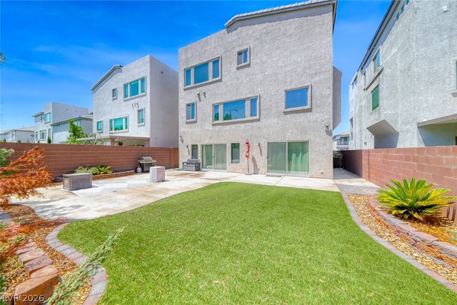 11210 Formosa Springs Court, Las Vegas, NV 89183